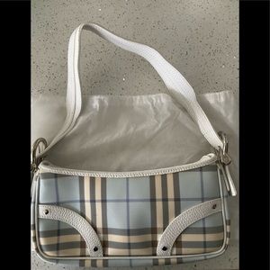 Burberry purse with bag